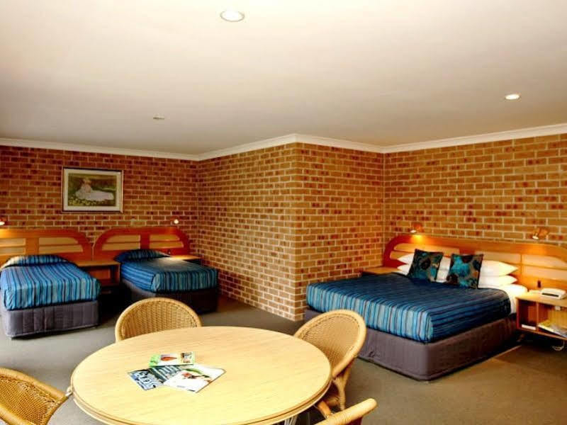 The Hermitage Motel - קמפבלטאון מראה חיצוני תמונה